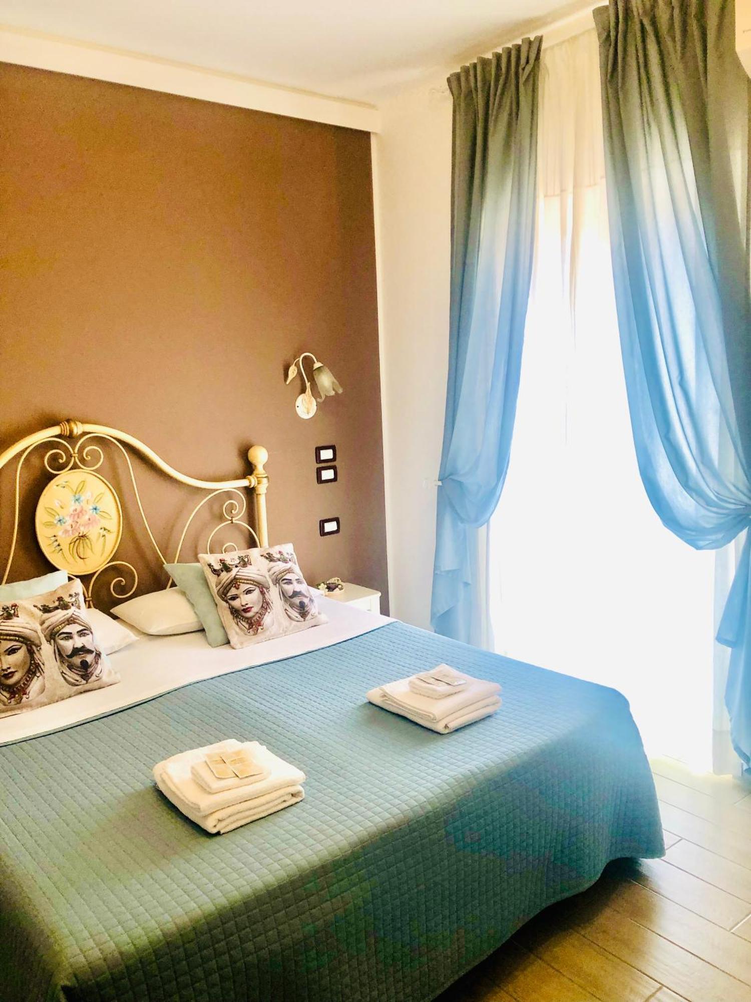 B&B Giulia Taormina Bagian luar foto