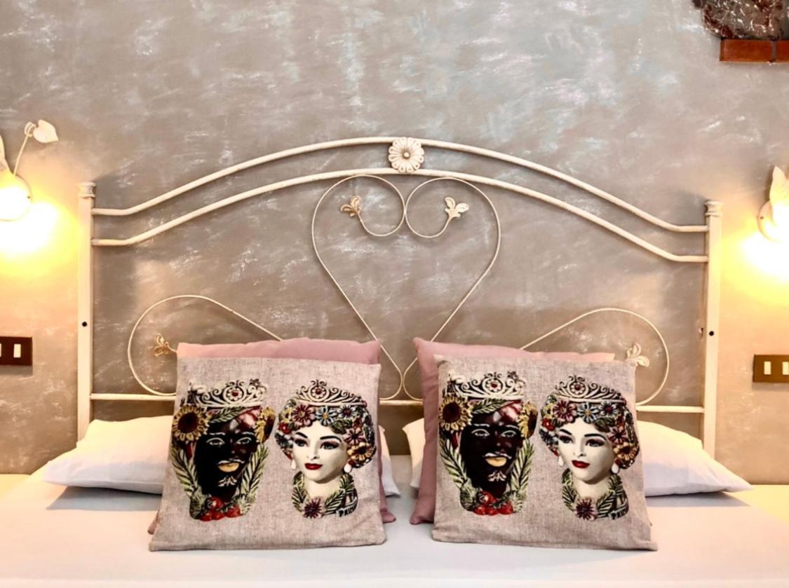 B&B Giulia Taormina Bagian luar foto