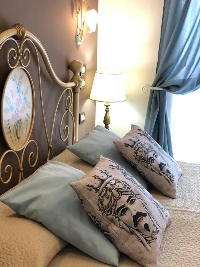 B&B Giulia Taormina Bagian luar foto