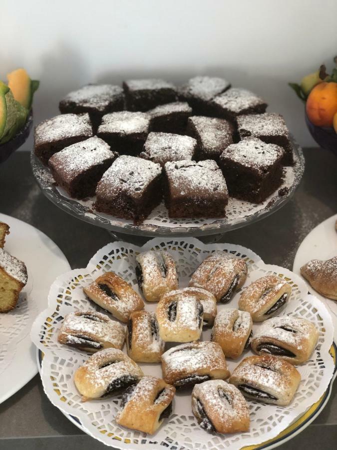 B&B Giulia Taormina Bagian luar foto